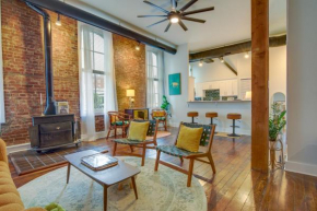 Historic Memphis Condo Walk to Beale Street!